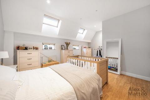 2 bedroom flat for sale, Abbey Street, Bermondsey, SE16