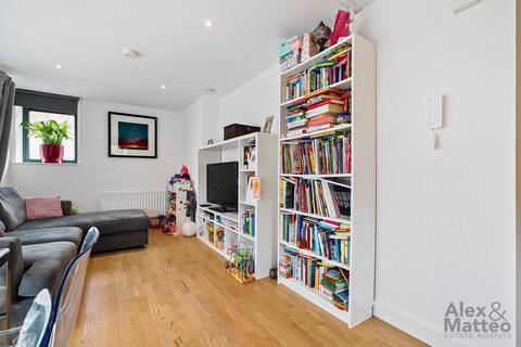 2 bedroom flat for sale, Rotherhithe New Road, London, SE16