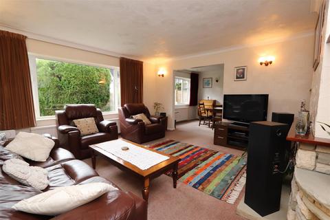4 bedroom detached house for sale, Mulberry Hill, Shenfield, Brentwood