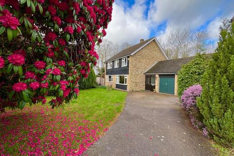 4 bedroom detached house for sale, Mulberry Hill, Shenfield, Brentwood