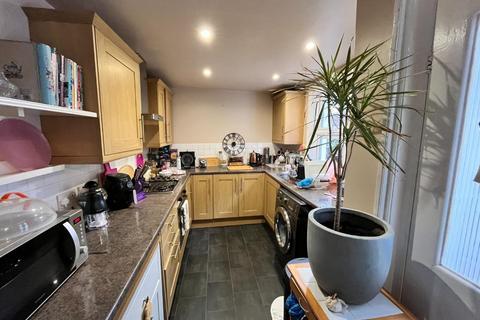 11 Westcroft Road, Wallington, SM6 7HY