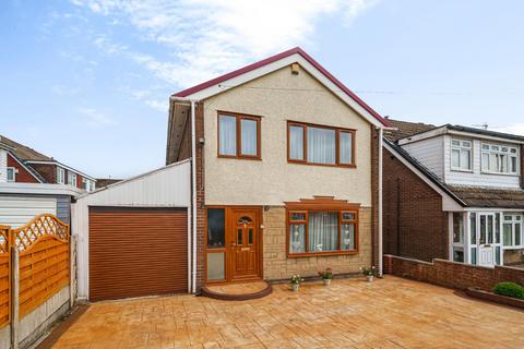 3 bedroom detached house for sale, Telford Crescent, Leigh