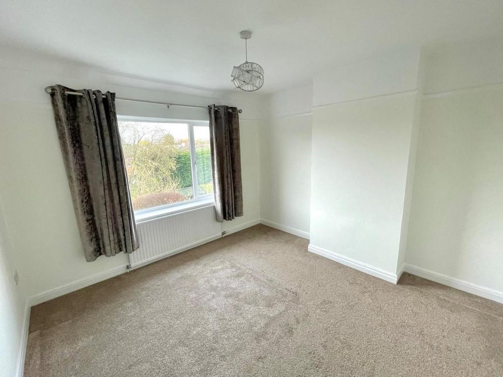 77 Moss Lane6.jpg