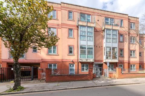 2 bedroom flat for sale, Campbell Road, Croydon, CR0