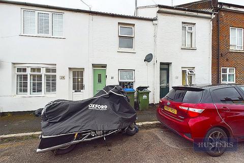2 bedroom house to rent, Dover Street, Southampton