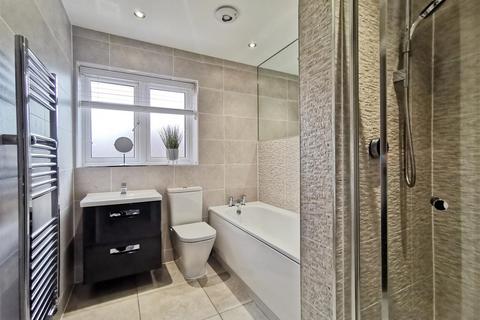 4 bedroom detached house for sale, Balmoral Way, Hatton, Derby