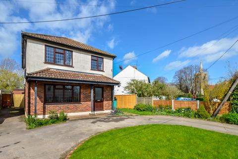 3 bedroom detached house for sale, Church Road, Southend-On-Sea SS3
