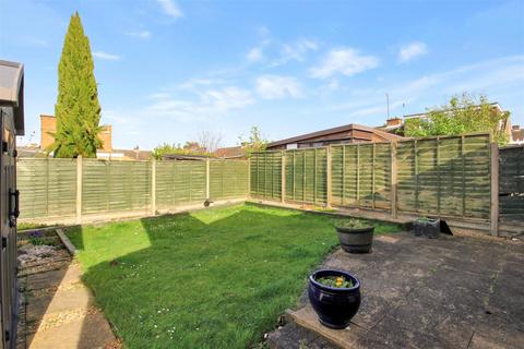 3 bedroom detached bungalow for sale, Clarence Court, Rushden NN10
