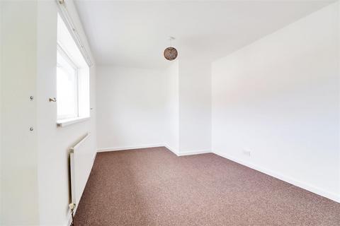 2 bedroom end of terrace house for sale, Taunton Road, Hull