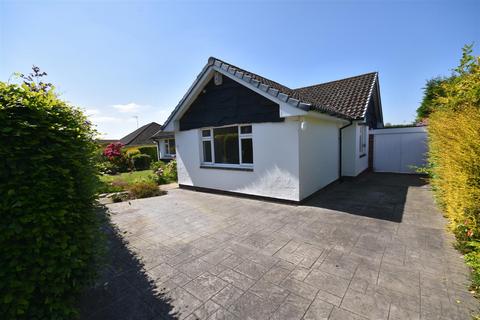 3 bedroom detached bungalow to rent, Latchford Road, Wirral