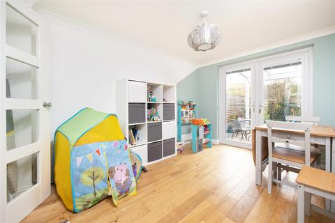 45 Painters Mead, Hilperton, Trowbridge, BA14 7QF