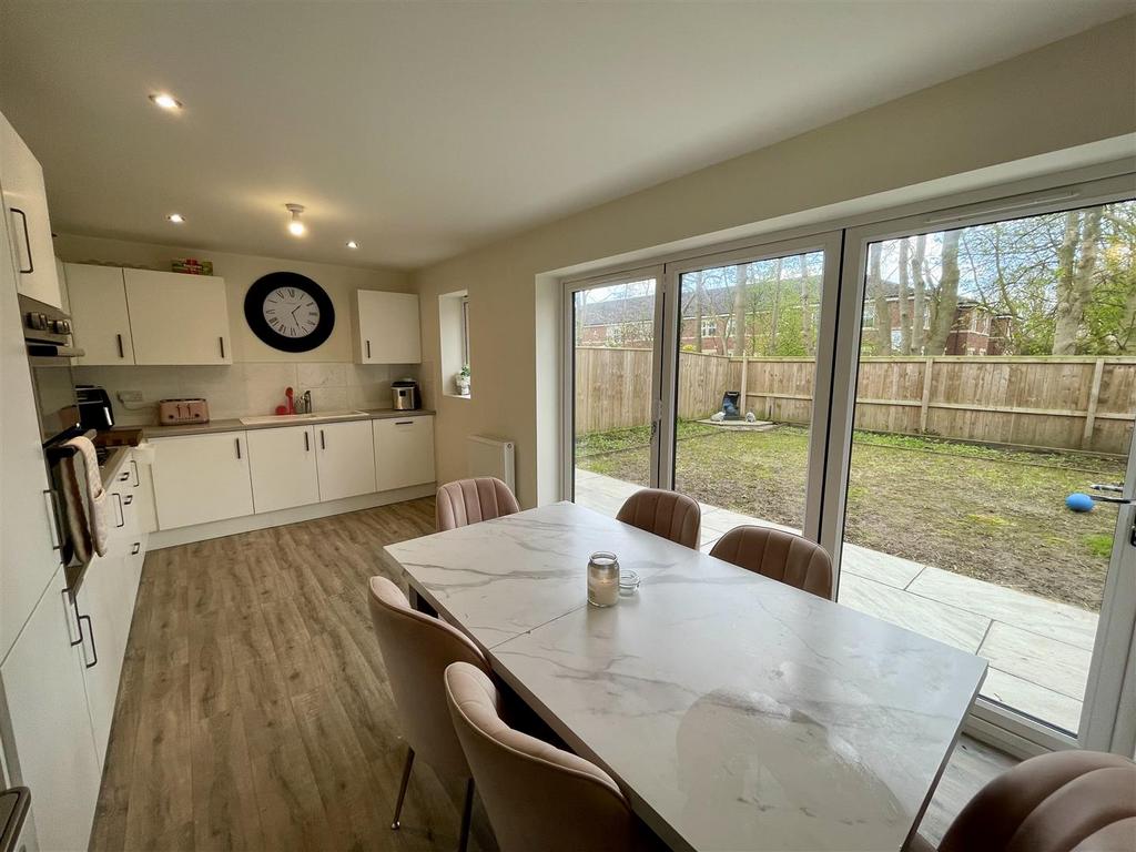 Kitchen / Dining / Family Area