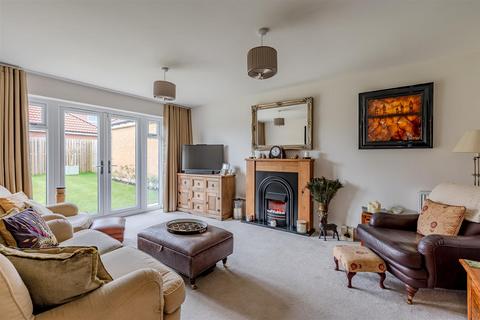 4 bedroom detached house for sale, Salvin Road, Stamford Bridge, York, YO41 1SD