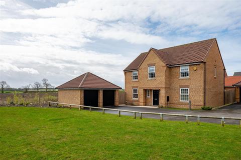 4 bedroom detached house for sale, Salvin Road, Stamford Bridge, York, YO41 1SD