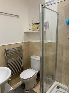 1 bedroom flat for sale, Southfield Mount, Armley, Leeds