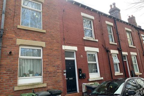 1 bedroom flat for sale, Southfield Mount, Armley, Leeds