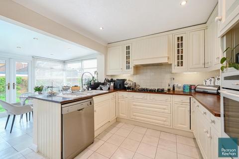 5 bedroom detached bungalow for sale, Shirley Avenue, Hove