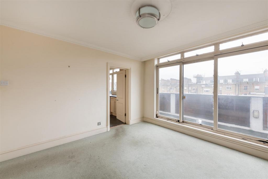 Flat 20 Fordie House Hi-5.jpg