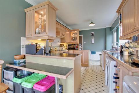 4 bedroom detached house for sale, Sawley Close, Hornsea