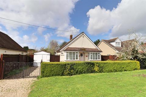 3 bedroom detached house for sale, London Road, Great Notley, Braintree