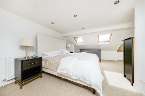 4 bedroom terraced house for sale, Bonser Road, Twickenham