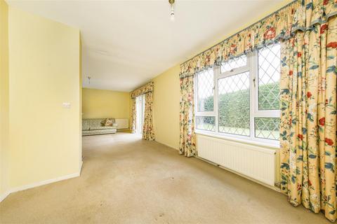 4 Frymley View, Windsor, SL4 5TA