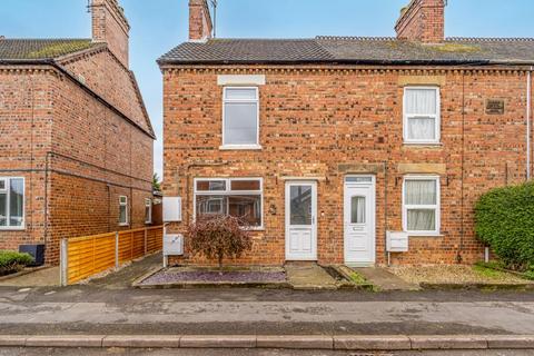 3 bedroom end of terrace house for sale, St Johns Road, Spalding