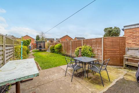 3 bedroom end of terrace house for sale, St Johns Road, Spalding