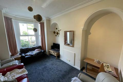 6 bedroom terraced house to rent, Portland Road, Nottingham