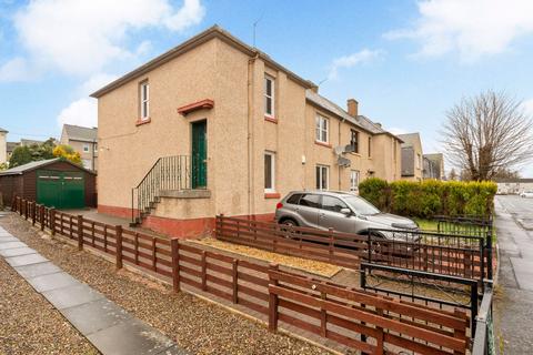 42 Carlops Crescent, Penicuik, EH26 0DN