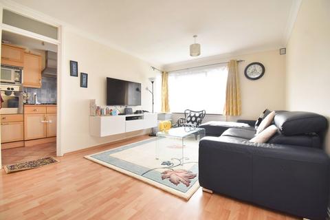 1 bedroom apartment for sale, Mount Felix, WALTON-ON-THAMES, KT12