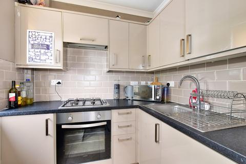 1 bedroom apartment for sale, High Street, Iver SL0