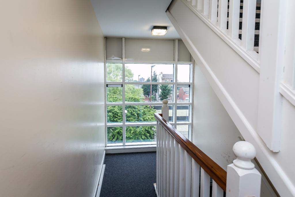 Apartment in Liverpool - View 3