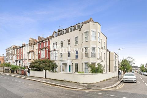 2 bedroom apartment to rent, Rainbow Court, 164-168 High Road, London, N15
