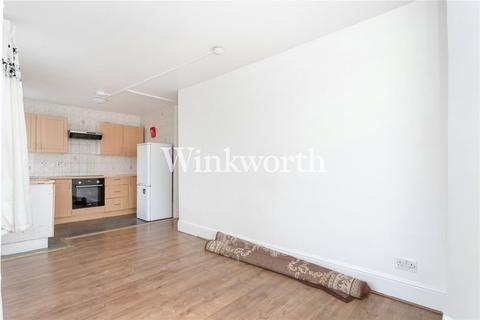 2 bedroom apartment to rent, Rainbow Court, 164-168 High Road, London, N15