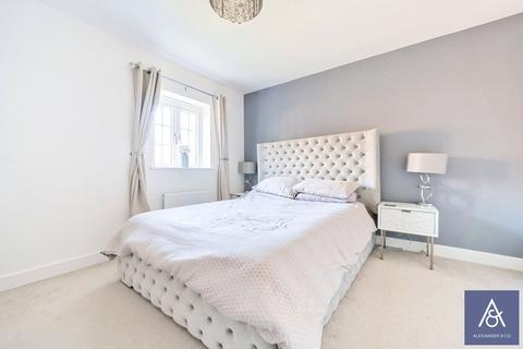 51 Flanders Way, Brackley, NN13 6FX