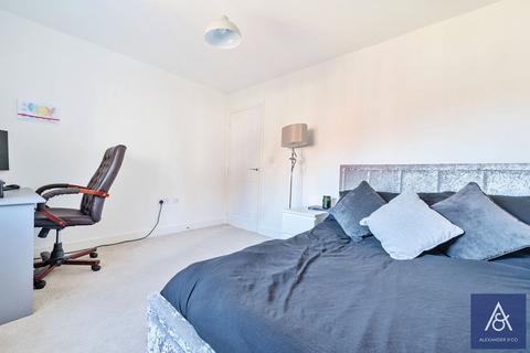 51 Flanders Way, Brackley, NN13 6FX