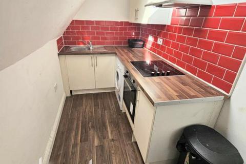 Studio to rent, Upper Bond Street, Hinckley