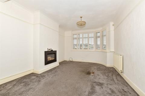 101 Valley Drive, Gravesend, DA12 5RU