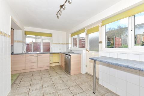 101 Valley Drive, Gravesend, DA12 5RU