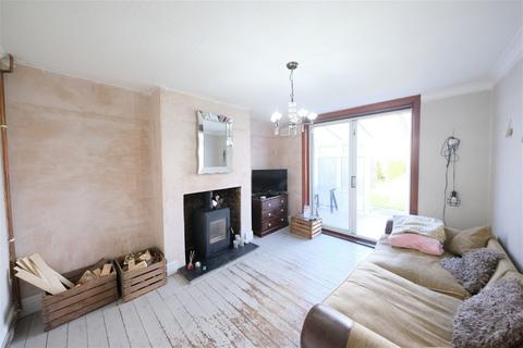 3 bedroom semi-detached house for sale, Bowley Avenue, Melton Mowbray