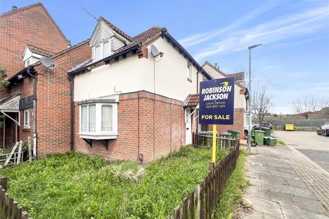 1 bedroom end of terrace house for sale, Nickelby Close, Thamesmead, London, SE28