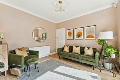 26 Atholl Drive, Giffnock, Glasgow, G46 6QR