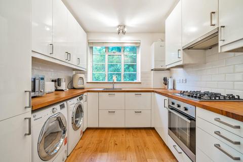 2 bedroom flat for sale, London Road, Forest Hill