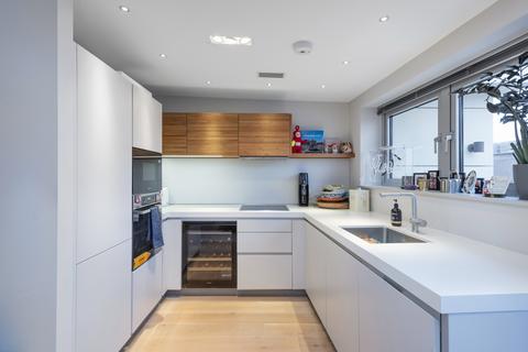 1 bedroom penthouse to rent, 34 Worship Street, London EC2A