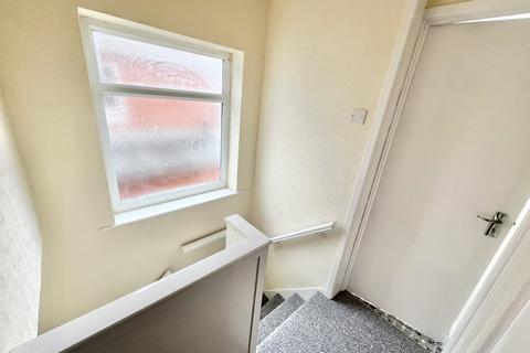 10 Cambridge Road, Thornton-cleveleys, FY5 1EP
