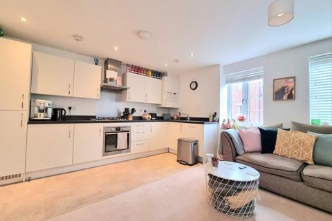 2 bedroom apartment to rent, Jasmine Square, Woodley, Reading, Berkshire, RG5
