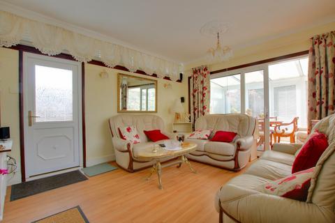 2 bedroom detached bungalow for sale, Portswood, Southampton