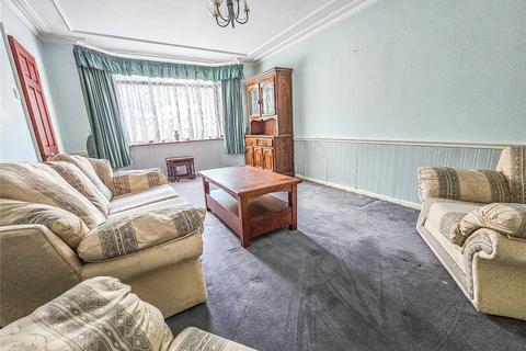 124 Main Road, Romford, RM2 5HS