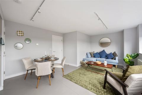 2 bedroom apartment for sale, High Road, London, N12